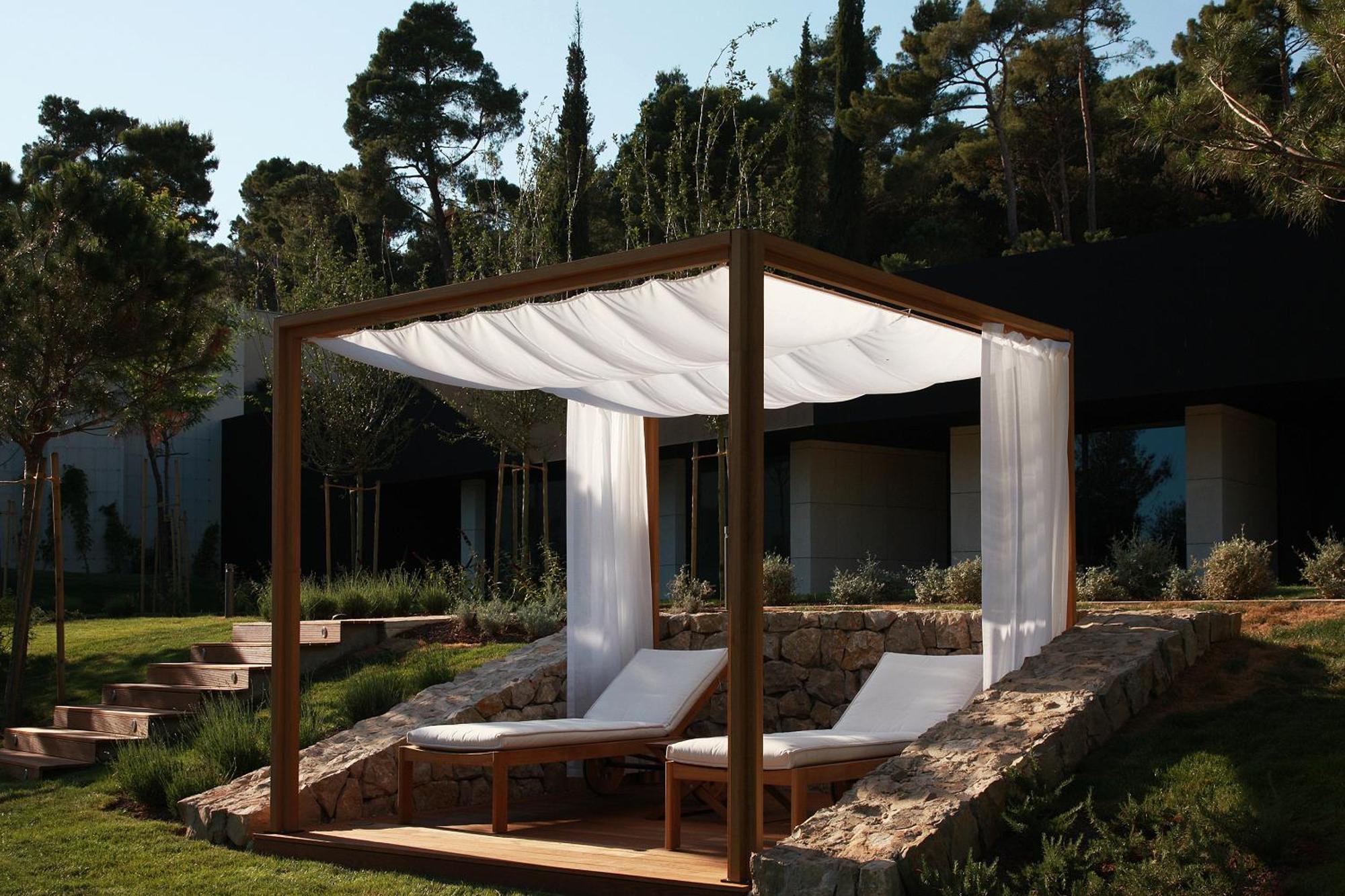 فندق لون روفينج المرافق الصورة Pergola